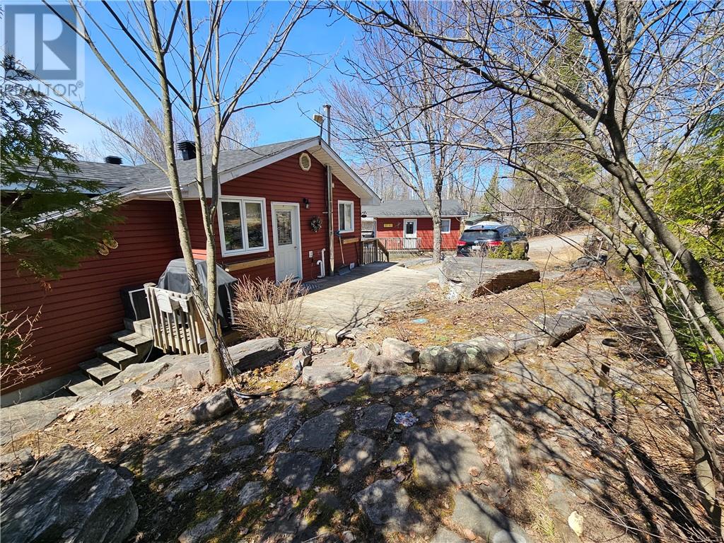 223 Norland Road, Verner, Ontario  P0M 2M0 - Photo 4 - 2127377