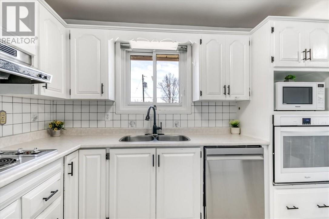 121 Edward Avenue, Chelmsford, Ontario  P0M 1L0 - Photo 17 - 2127342