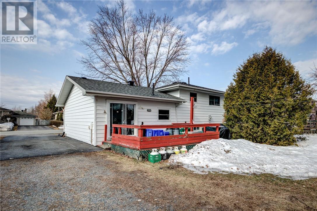 19 Beech Crescent, Sudbury, Ontario  P0M 1H0 - Photo 3 - 2127312