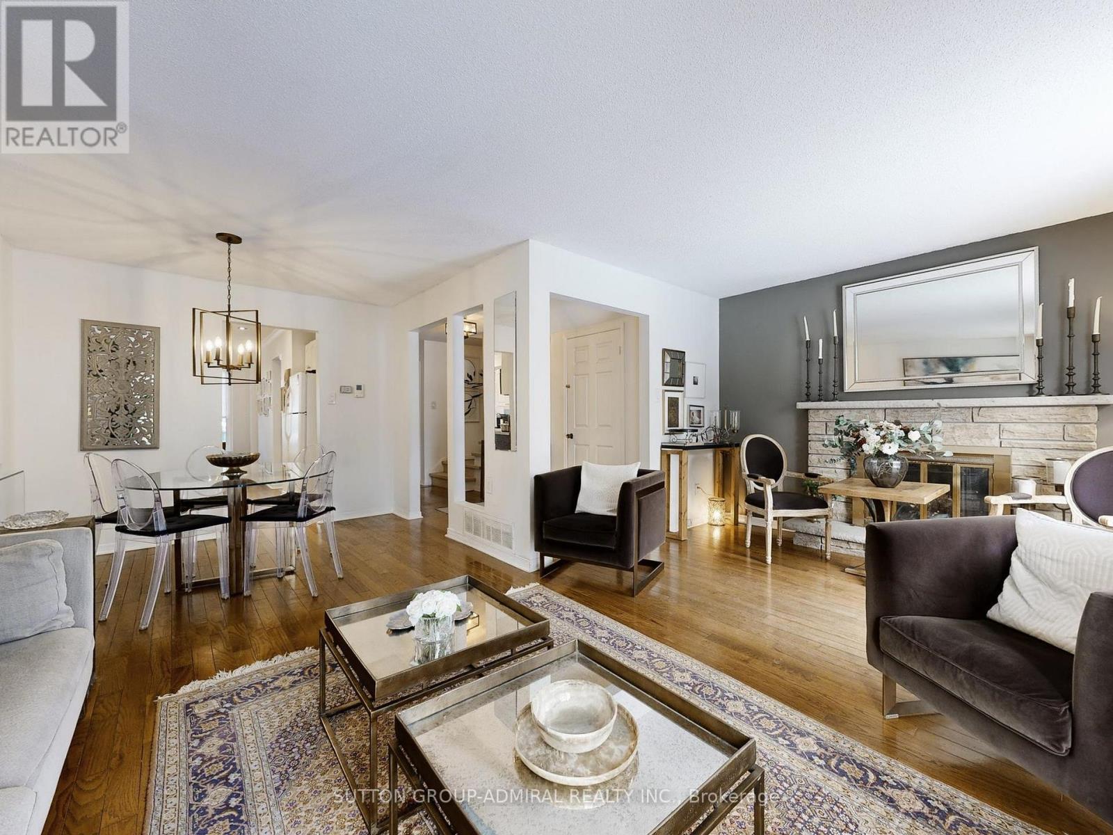 19 Backus Court, Markham, Ontario  L3P 6V6 - Photo 11 - N12968168