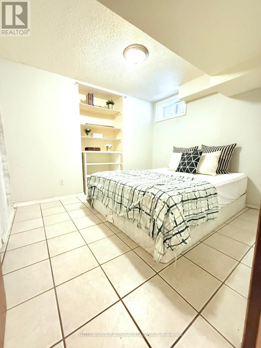 19 Backus Court, Markham, Ontario  L3P 6V6 - Photo 29 - N12968168