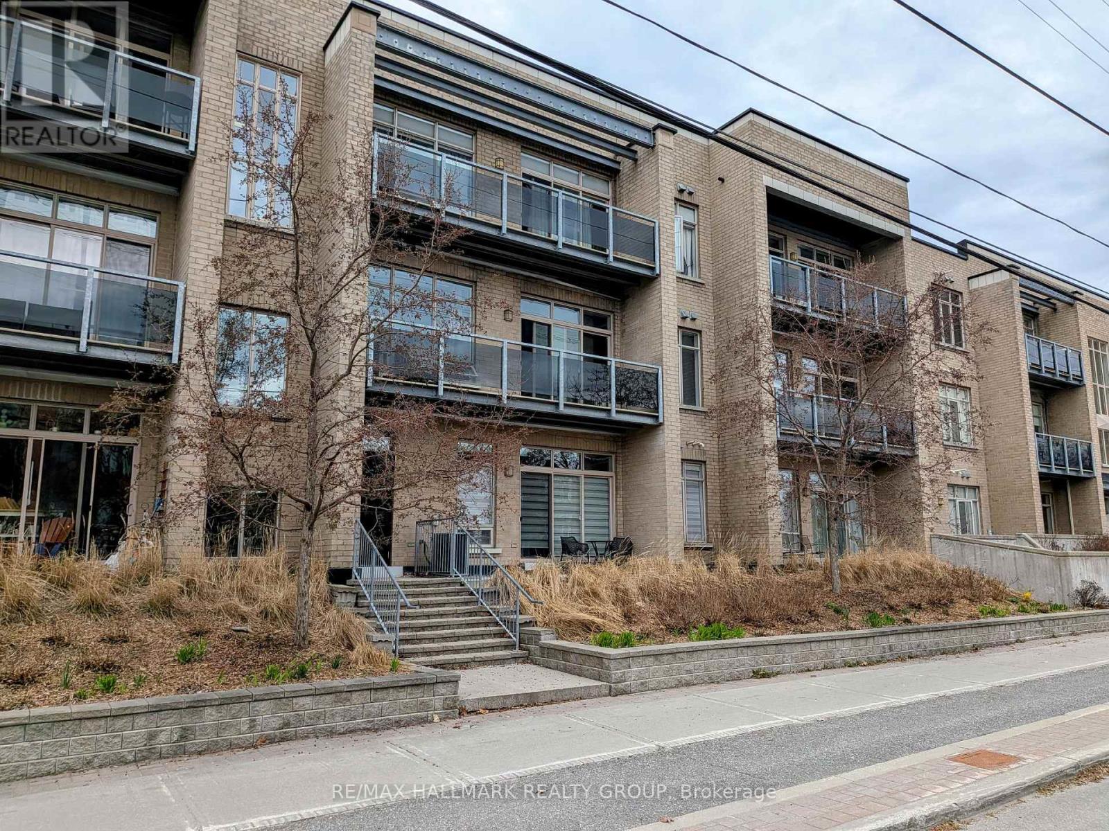 210 - 682 Churchill Avenue N, Ottawa, Ontario  K1Z 5G5 - Photo 1 - X12890732