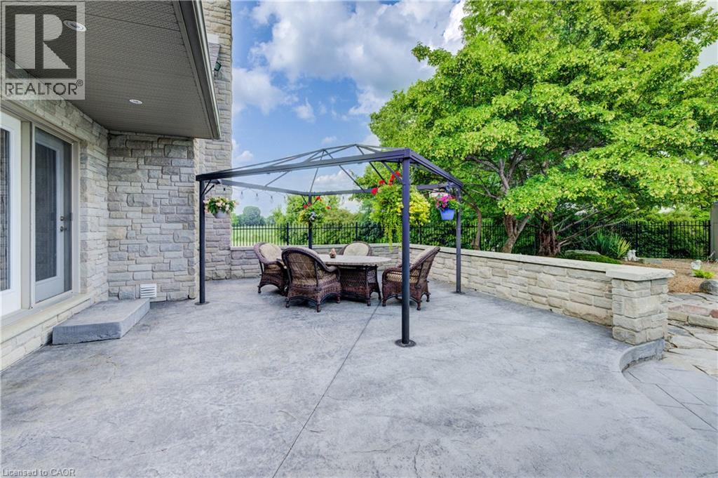 10 Eagle Ridge Court, Glen Morris, Ontario  N0B 1W0 - Photo 12 - 40824933