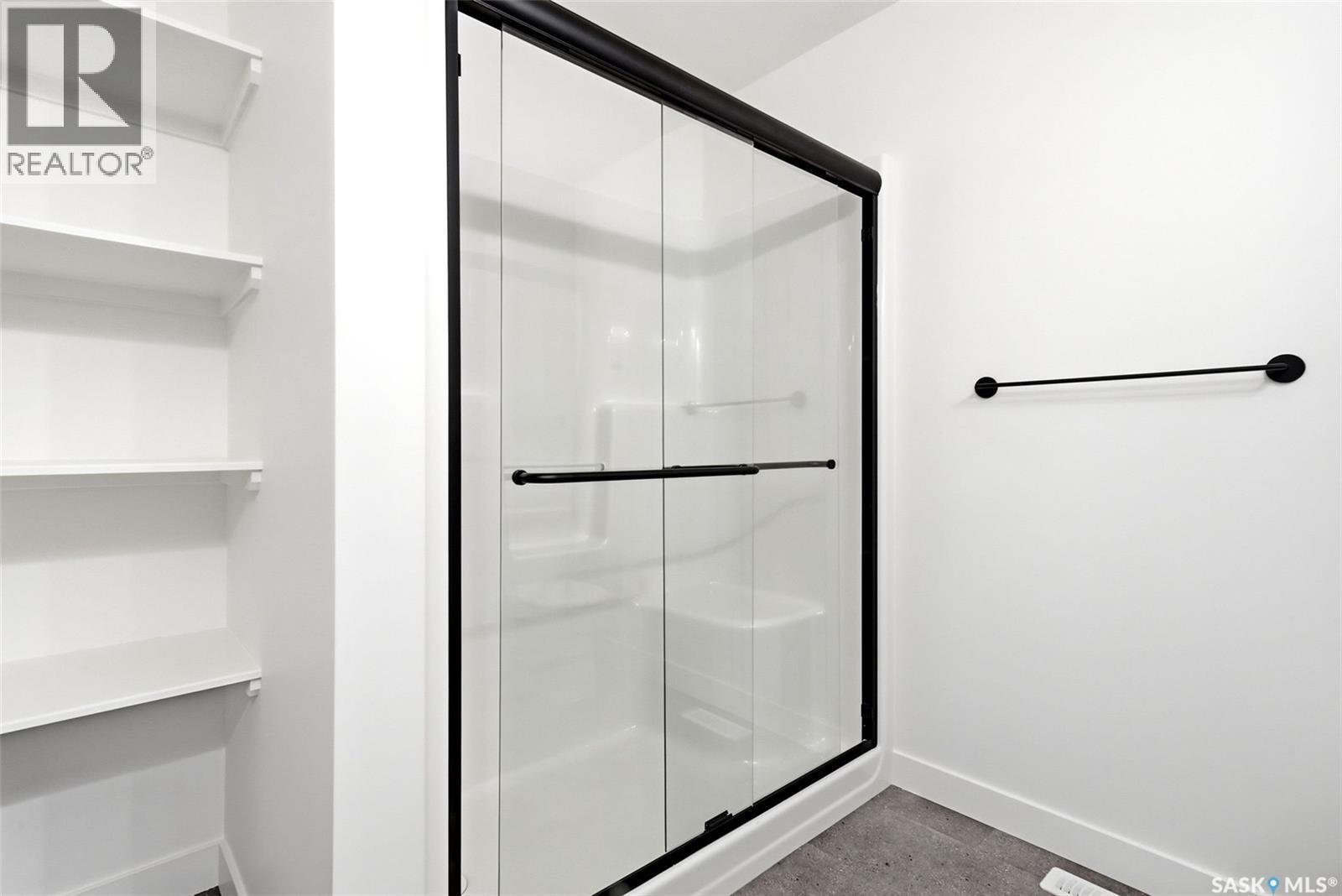 3917 Qu'appelle Drive, Regina, Saskatchewan  S4S 0E1 - Photo 32 - SK034044