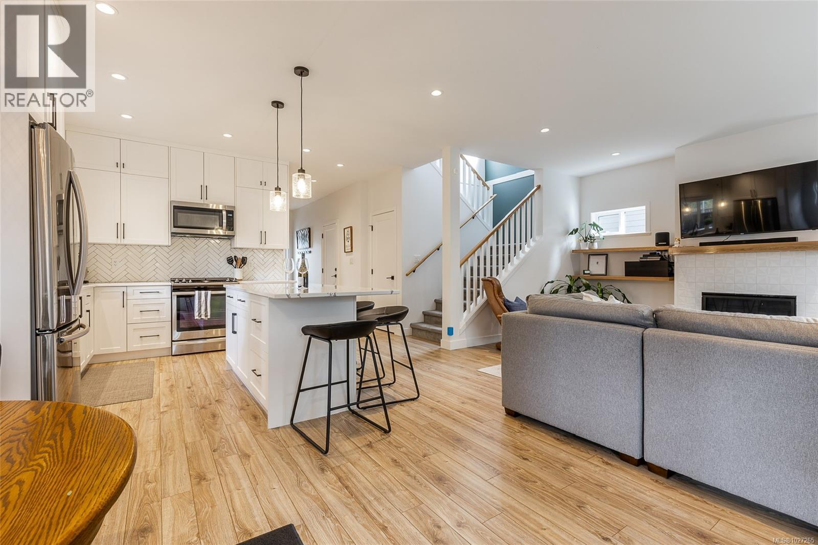 680 Barolo Pl, Langford, British Columbia  V9B 3P1 - Photo 5 - 1027265