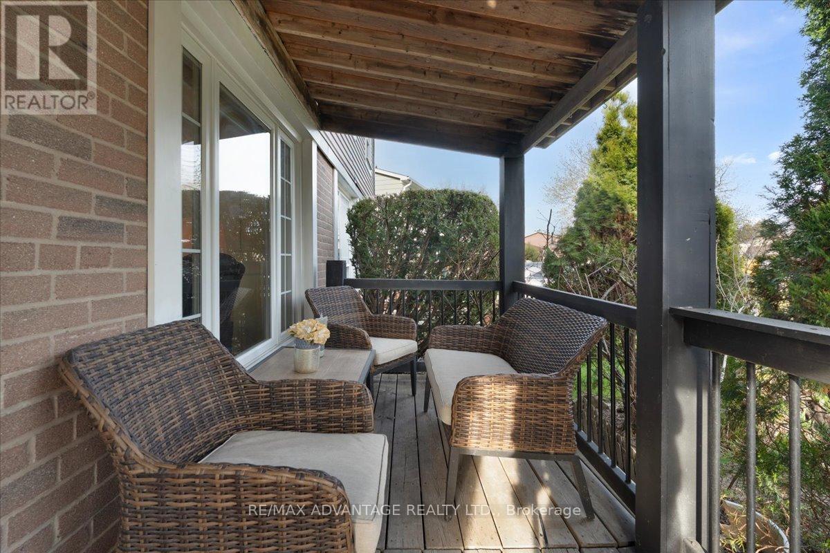 3218 Mainsail Crescent, Mississauga, Ontario  L5L 1H2 - Photo 12 - W13056858