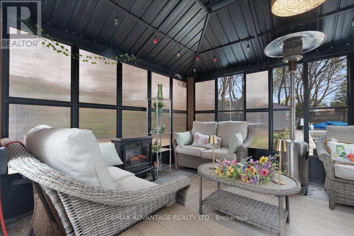 3218 Mainsail Crescent, Mississauga, Ontario  L5L 1H2 - Photo 4 - W13056858