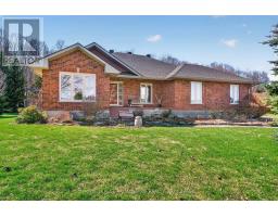 3920 MIDDLE WOODLAND DRIVE, Frontenac, Ontario