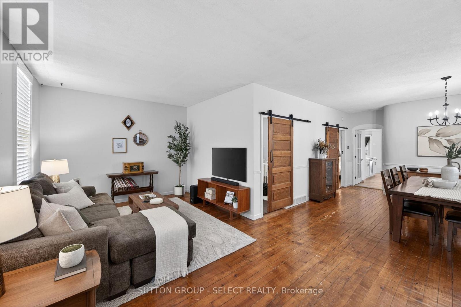 687 Princess Avenue, London East, Ontario  N5W 3M2 - Photo 2 - X13056620