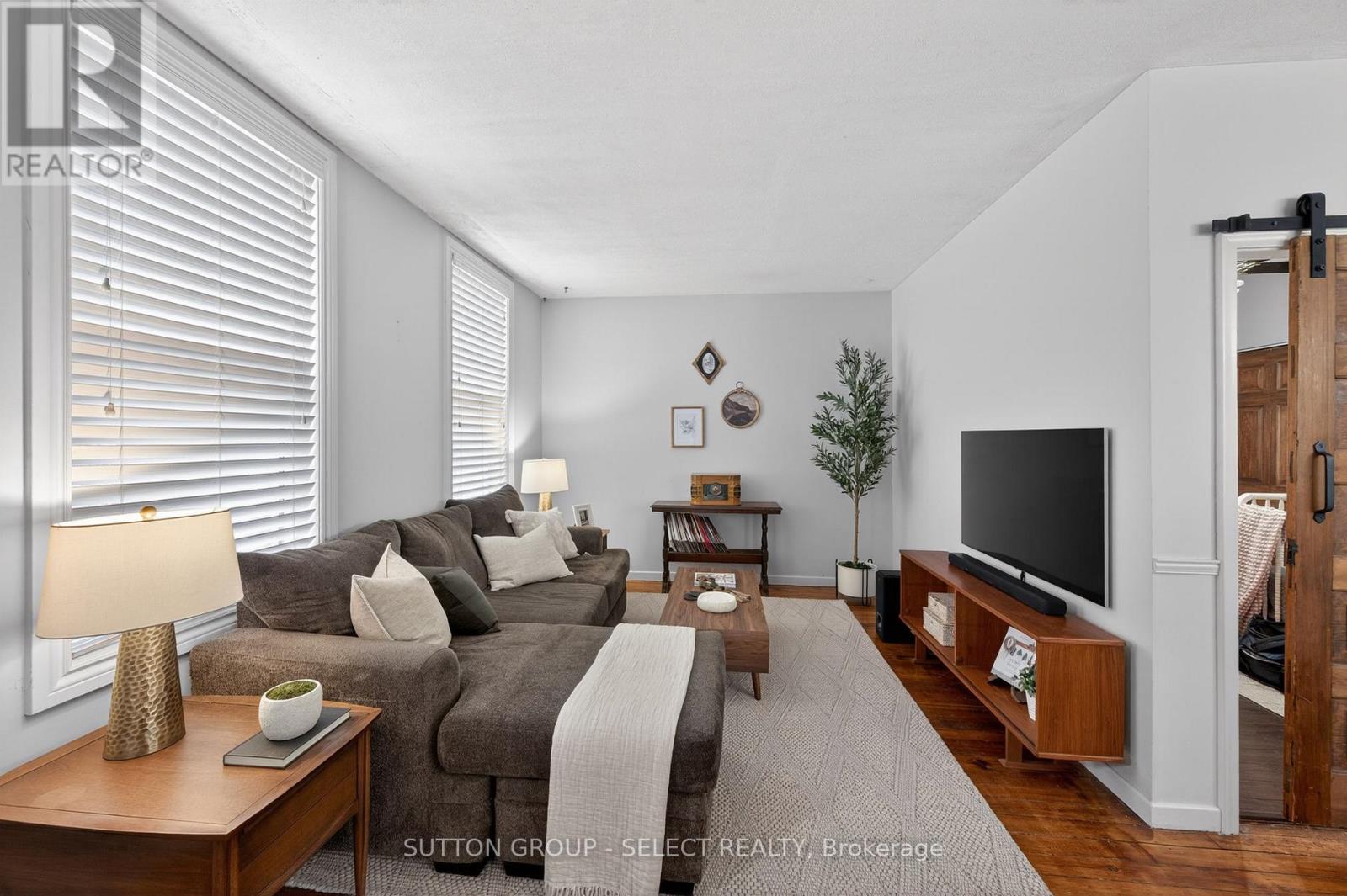 687 Princess Avenue, London East, Ontario  N5W 3M2 - Photo 4 - X13056620