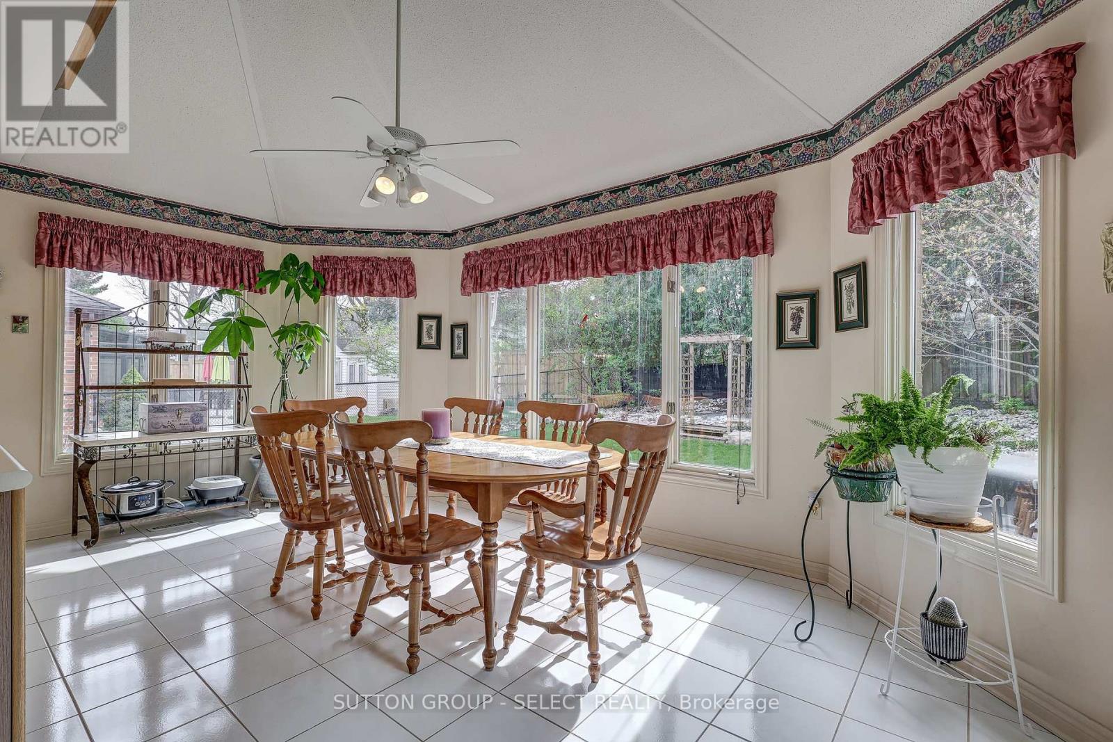 462 Ambleside Drive, London North, Ontario  N6G 4W9 - Photo 12 - X13056742