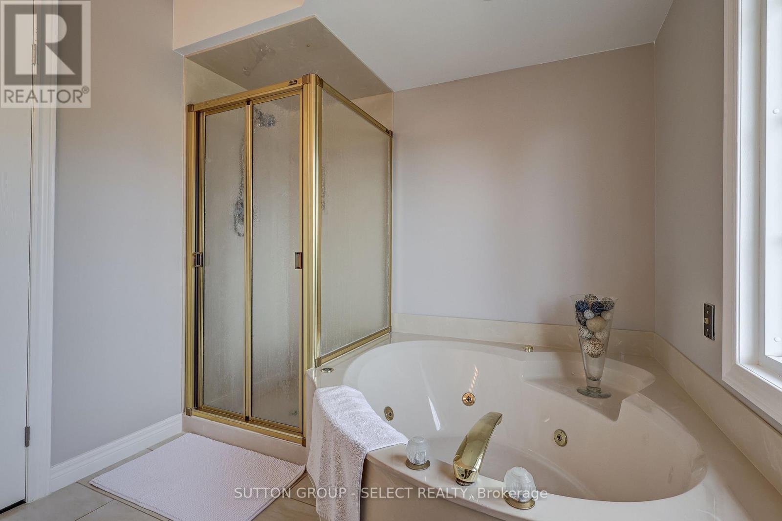 462 Ambleside Drive, London North, Ontario  N6G 4W9 - Photo 32 - X13056742