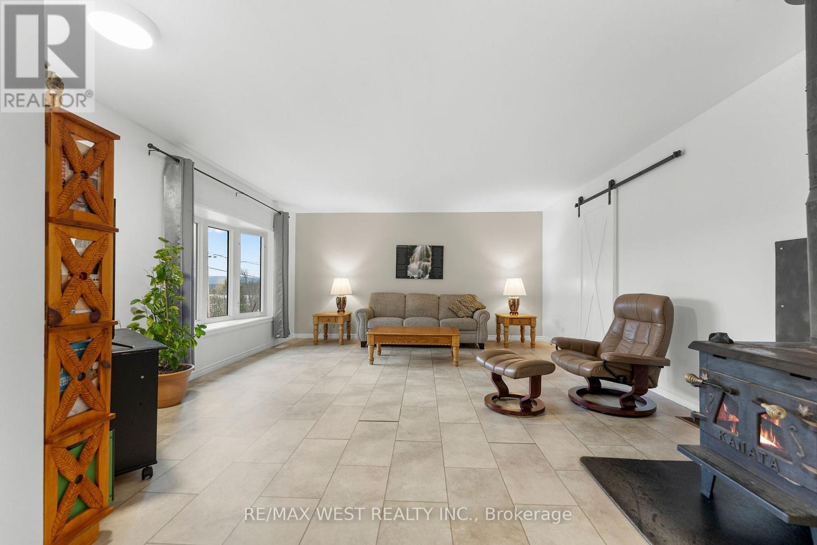 6149 Centennial Drive, Greater Madawaska, Ontario  K0J 2R0 - Photo 4 - X12966880