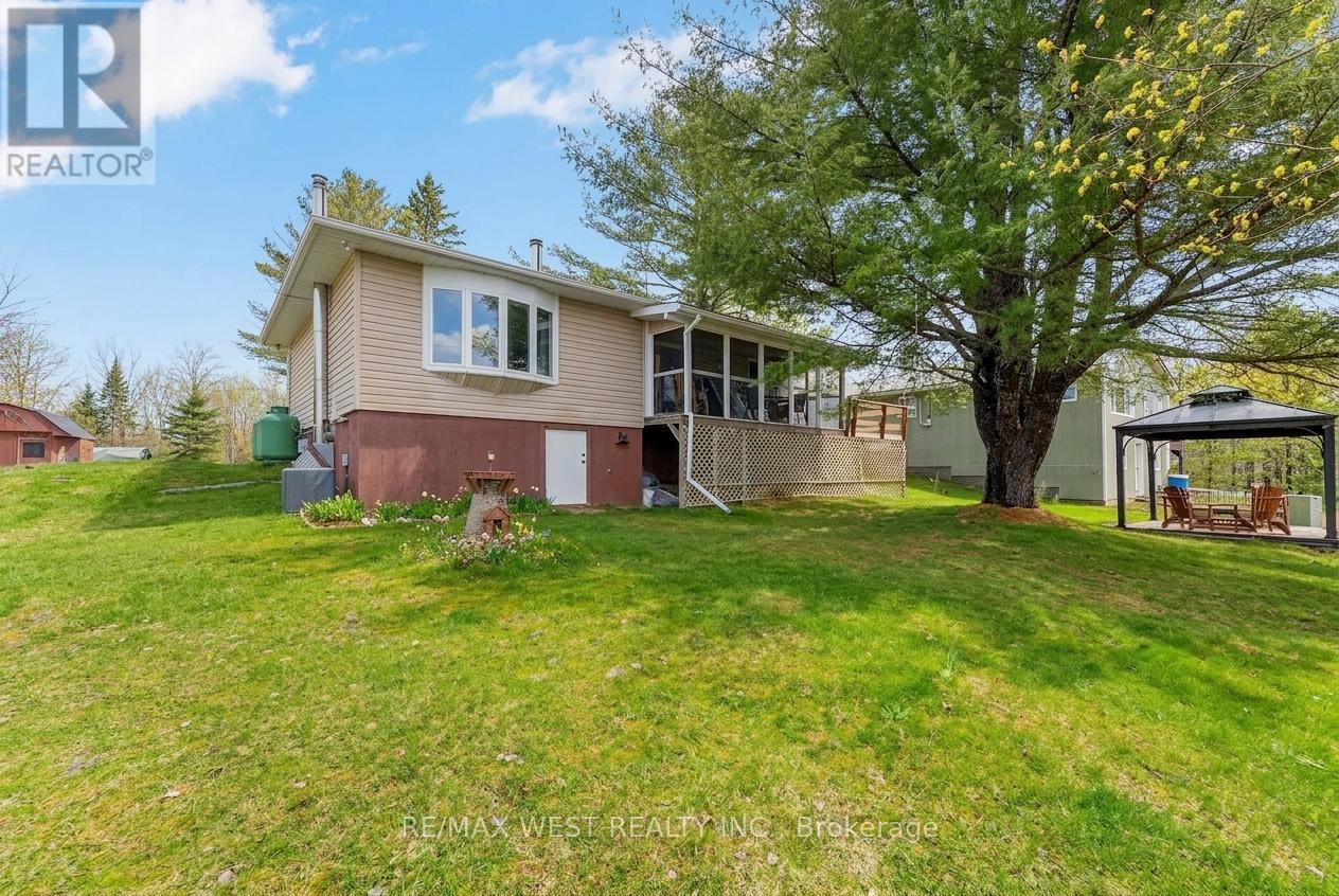 6149 Centennial Drive, Greater Madawaska, Ontario  K0J 2R0 - Photo 3 - X12966880