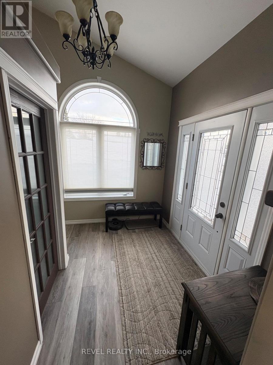 15 Algonquin Road, Cochrane, Ontario  P0L 1C0 - Photo 5 - T13056702