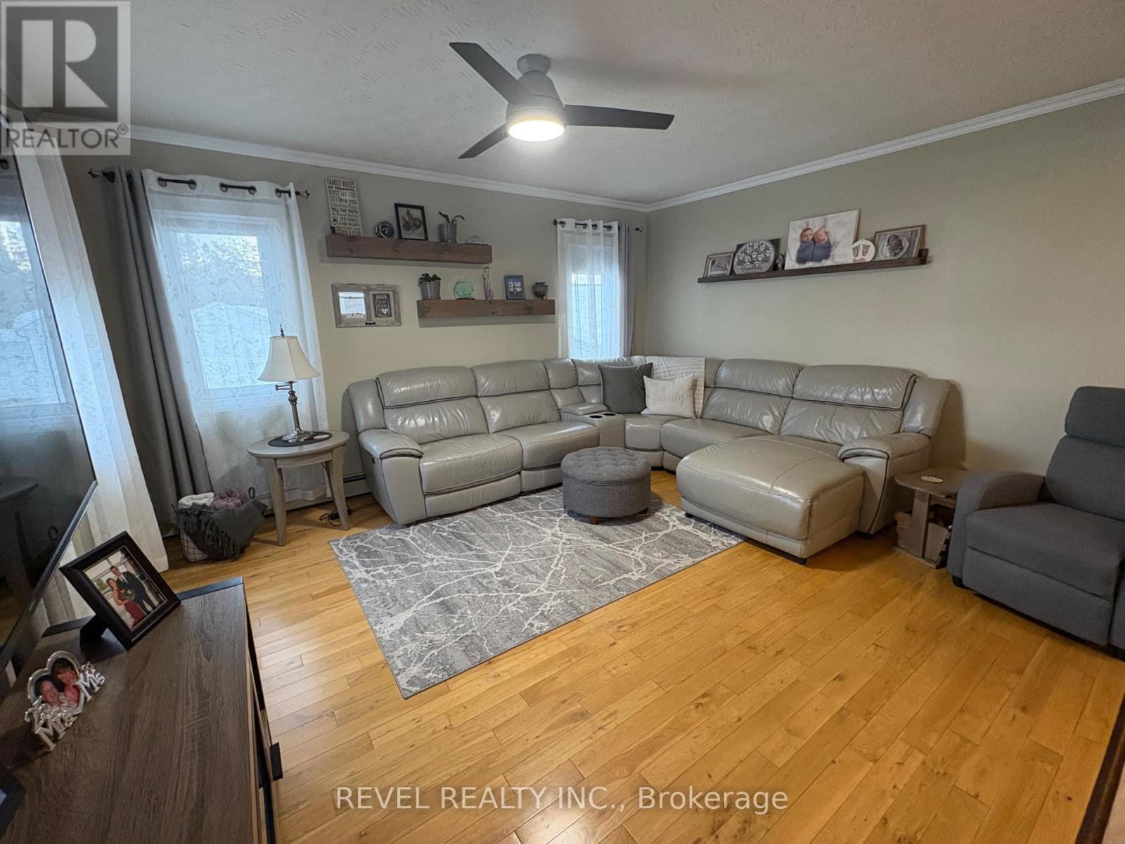 15 Algonquin Road, Cochrane, Ontario  P0L 1C0 - Photo 9 - T13056702