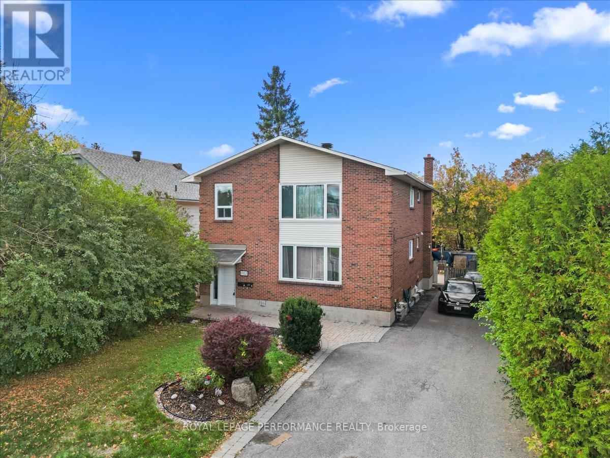 1702 Russell Road, Ottawa, Ontario  K1G 0M9 - Photo 3 - X13056632