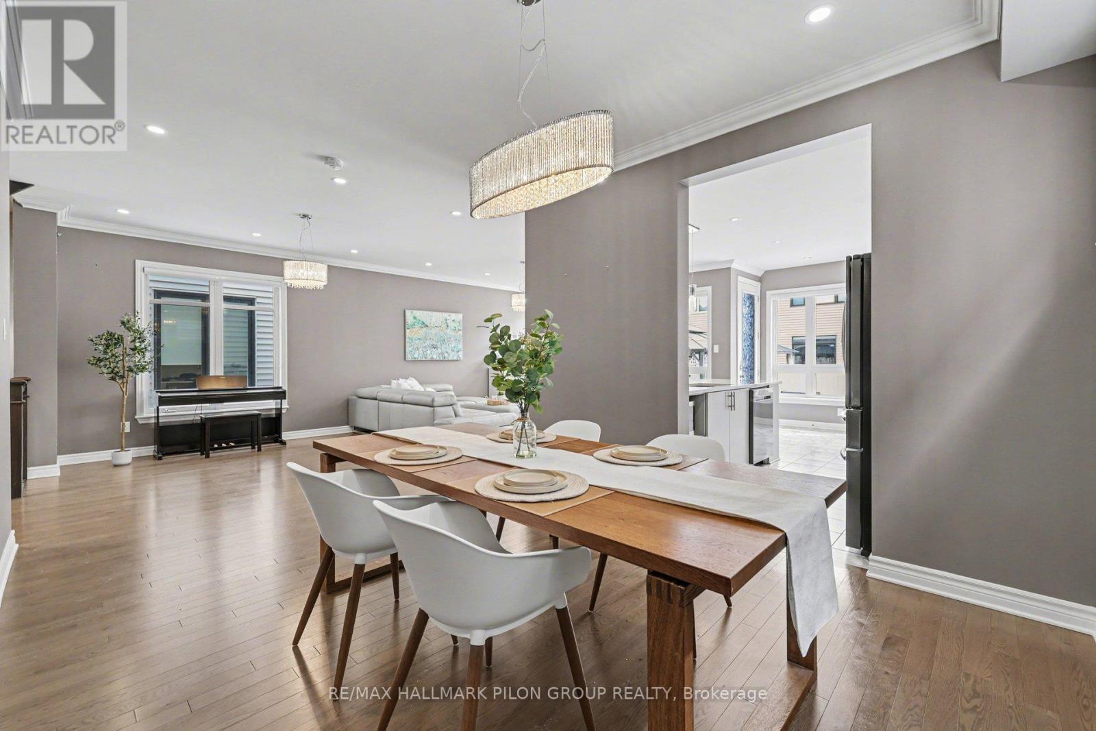 266 Shinleaf Crescent, Ottawa, Ontario  K1W 0J2 - Photo 8 - X13056776