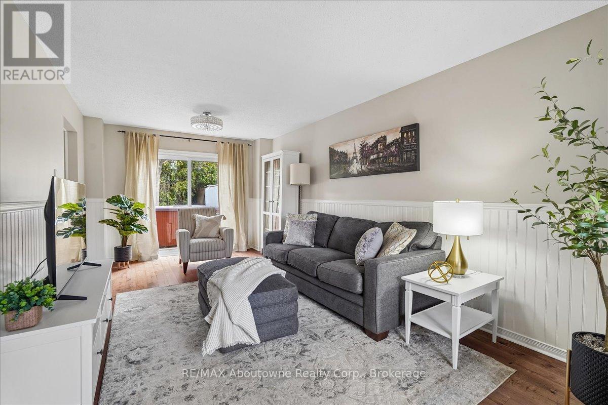 149 Ward Court, Oakville, Ontario  L6L 5X7 - Photo 20 - W13056784