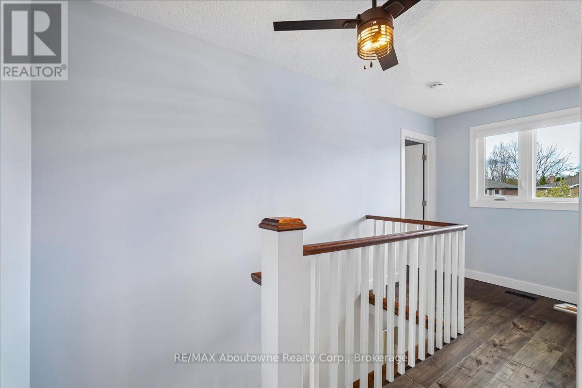 149 Ward Court, Oakville, Ontario  L6L 5X7 - Photo 22 - W13056784