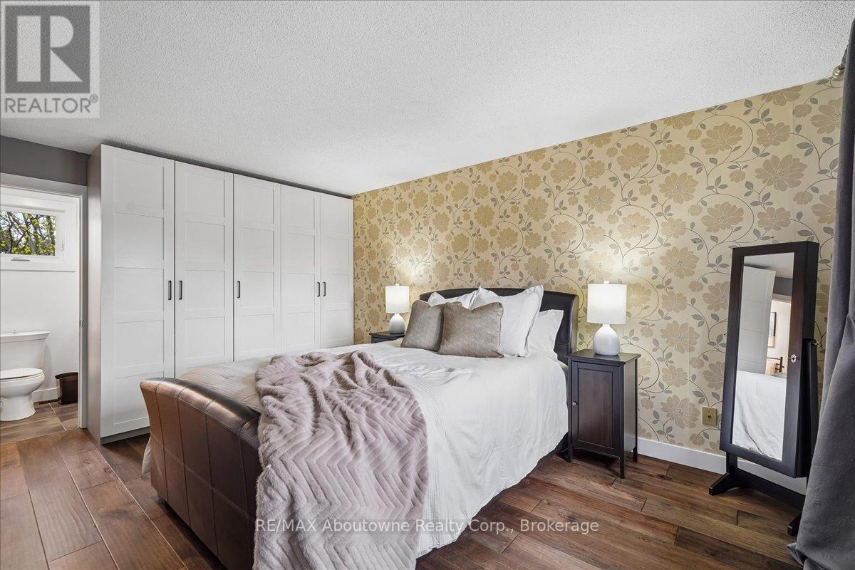 149 Ward Court, Oakville, Ontario  L6L 5X7 - Photo 23 - W13056784