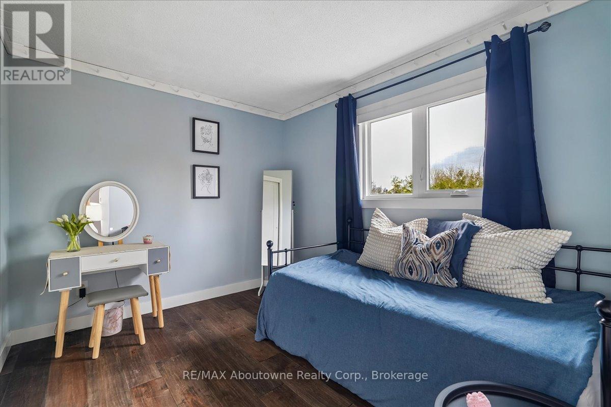 149 Ward Court, Oakville, Ontario  L6L 5X7 - Photo 29 - W13056784