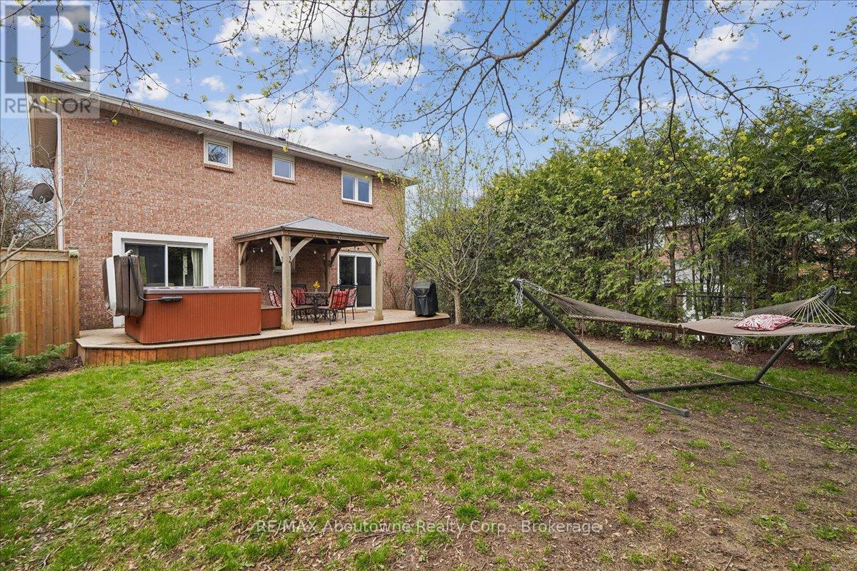 149 Ward Court, Oakville, Ontario  L6L 5X7 - Photo 41 - W13056784