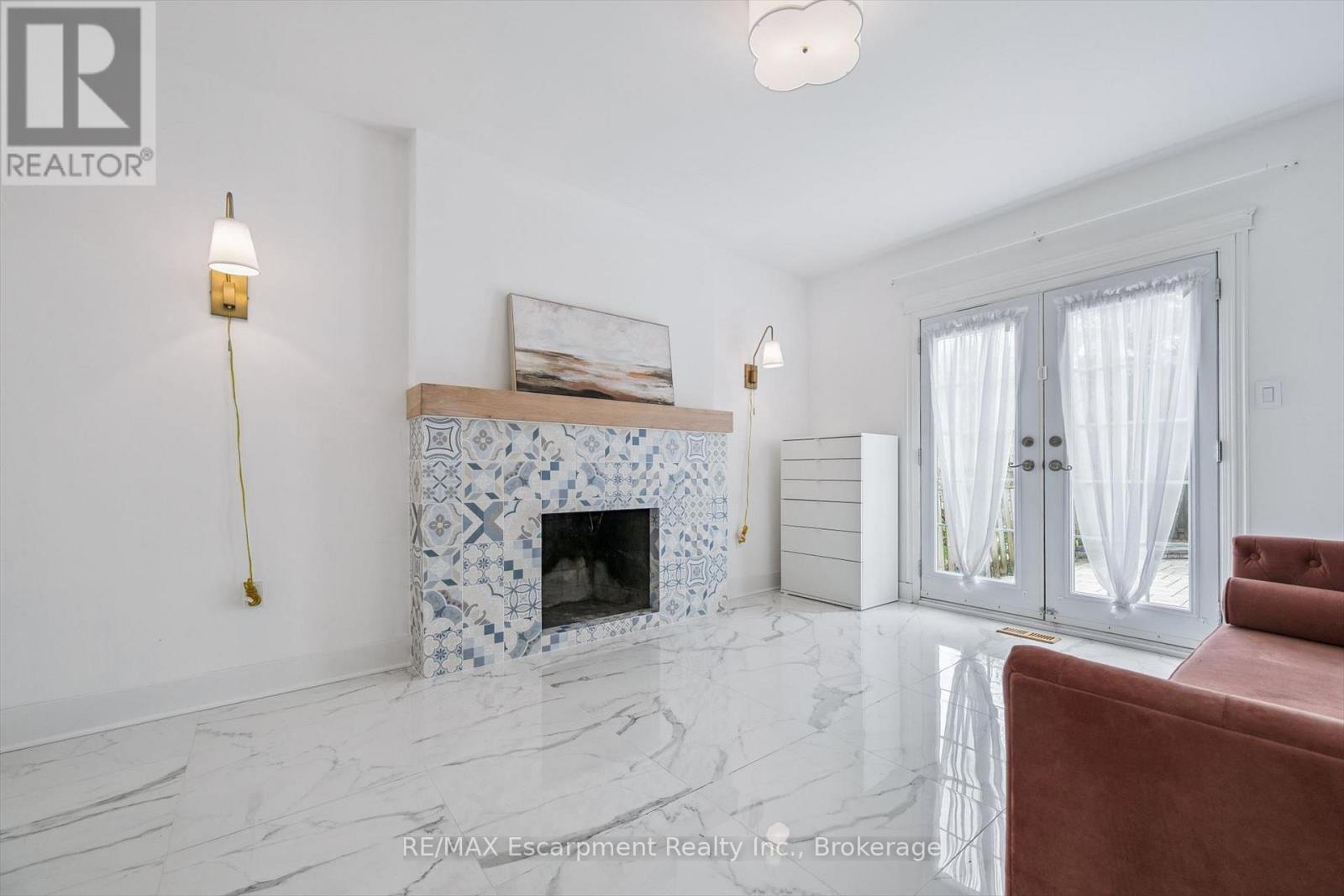 227 Martindale Avenue, Oakville, Ontario  L6H 4K2 - Photo 11 - W13056802