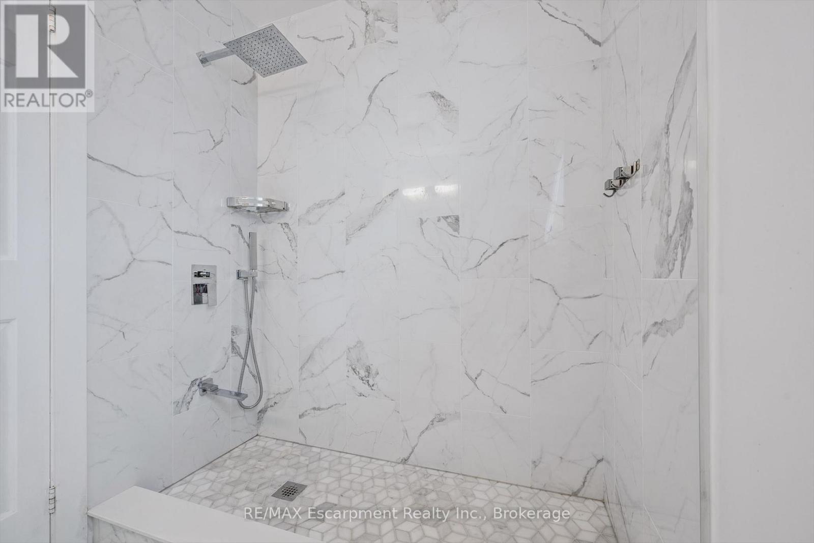 227 Martindale Avenue, Oakville, Ontario  L6H 4K2 - Photo 26 - W13056802