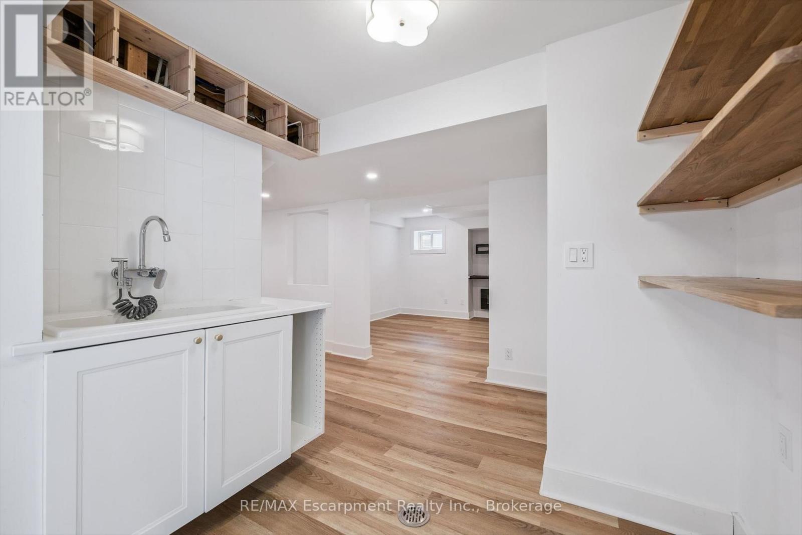 227 Martindale Avenue, Oakville, Ontario  L6H 4K2 - Photo 30 - W13056802