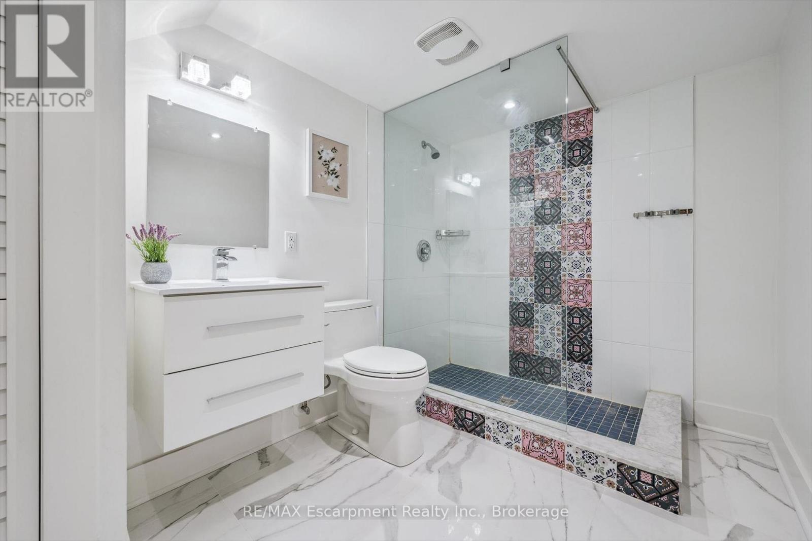 227 Martindale Avenue, Oakville, Ontario  L6H 4K2 - Photo 34 - W13056802