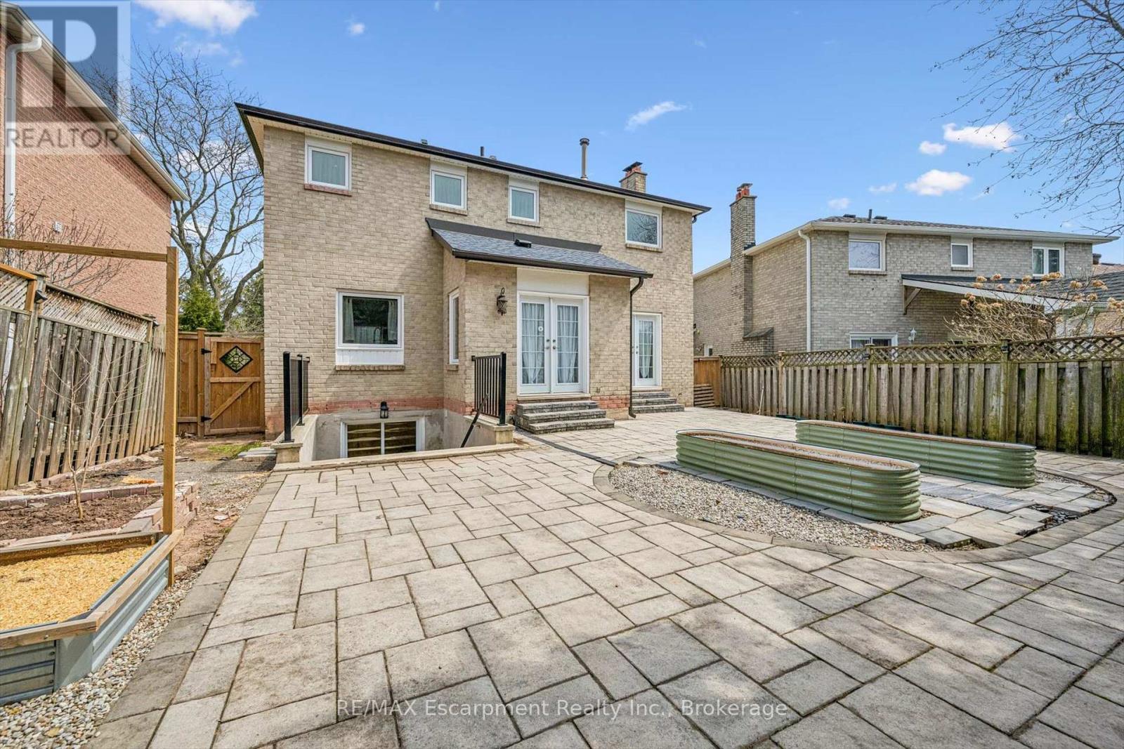 227 Martindale Avenue, Oakville, Ontario  L6H 4K2 - Photo 36 - W13056802