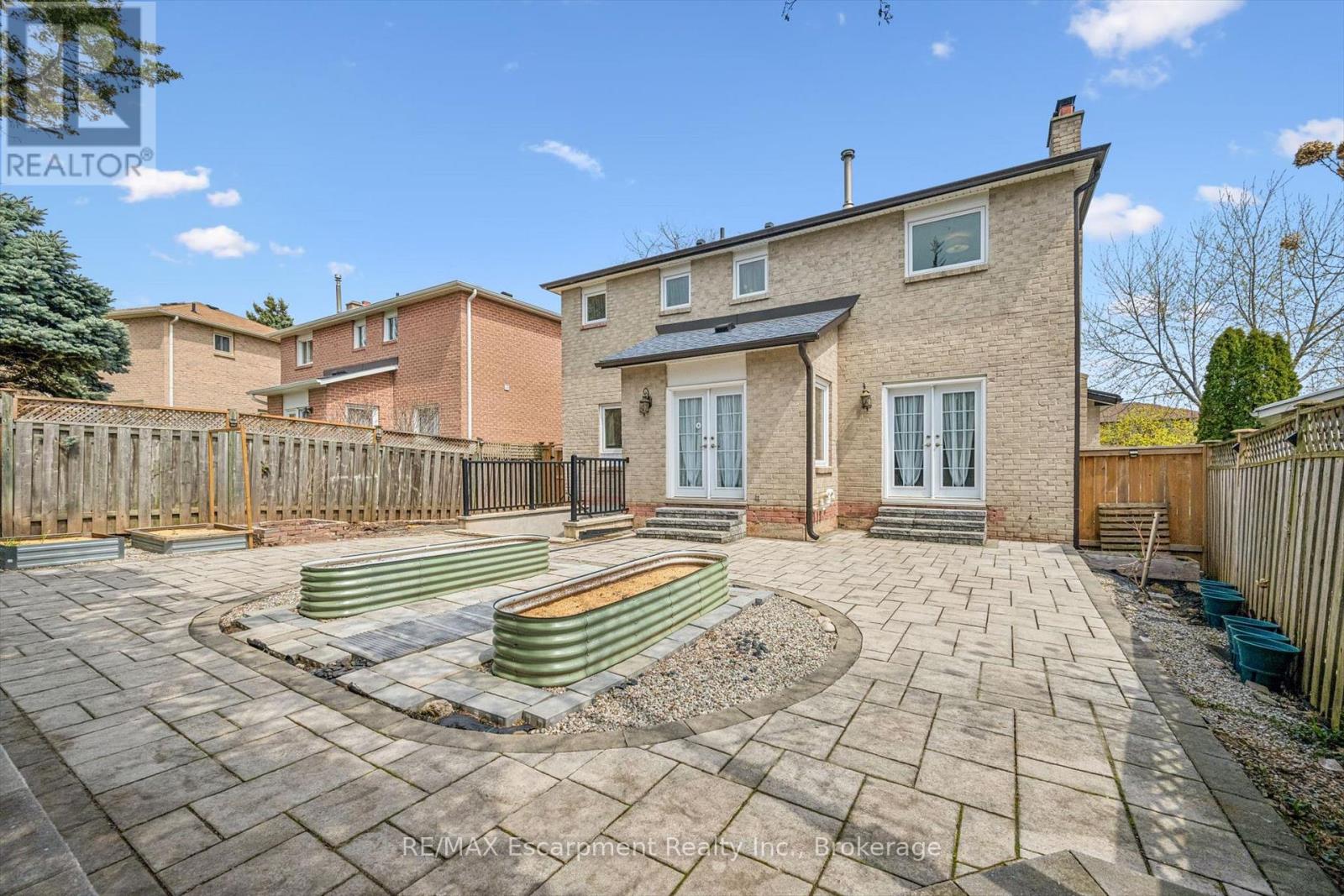 227 Martindale Avenue, Oakville, Ontario  L6H 4K2 - Photo 37 - W13056802