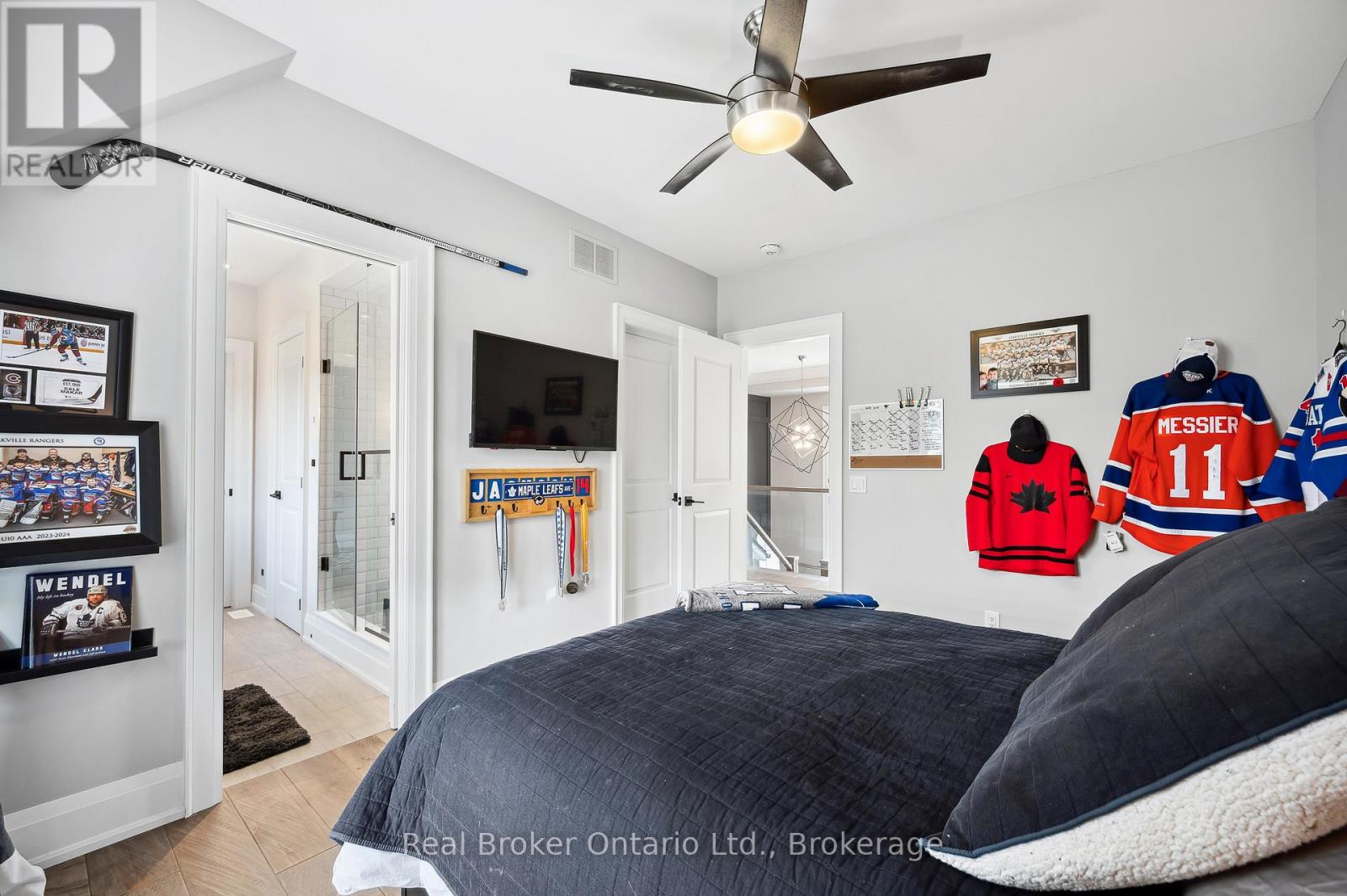 1247 Wood Place, Oakville, Ontario  L6L 2R4 - Photo 30 - W13056902