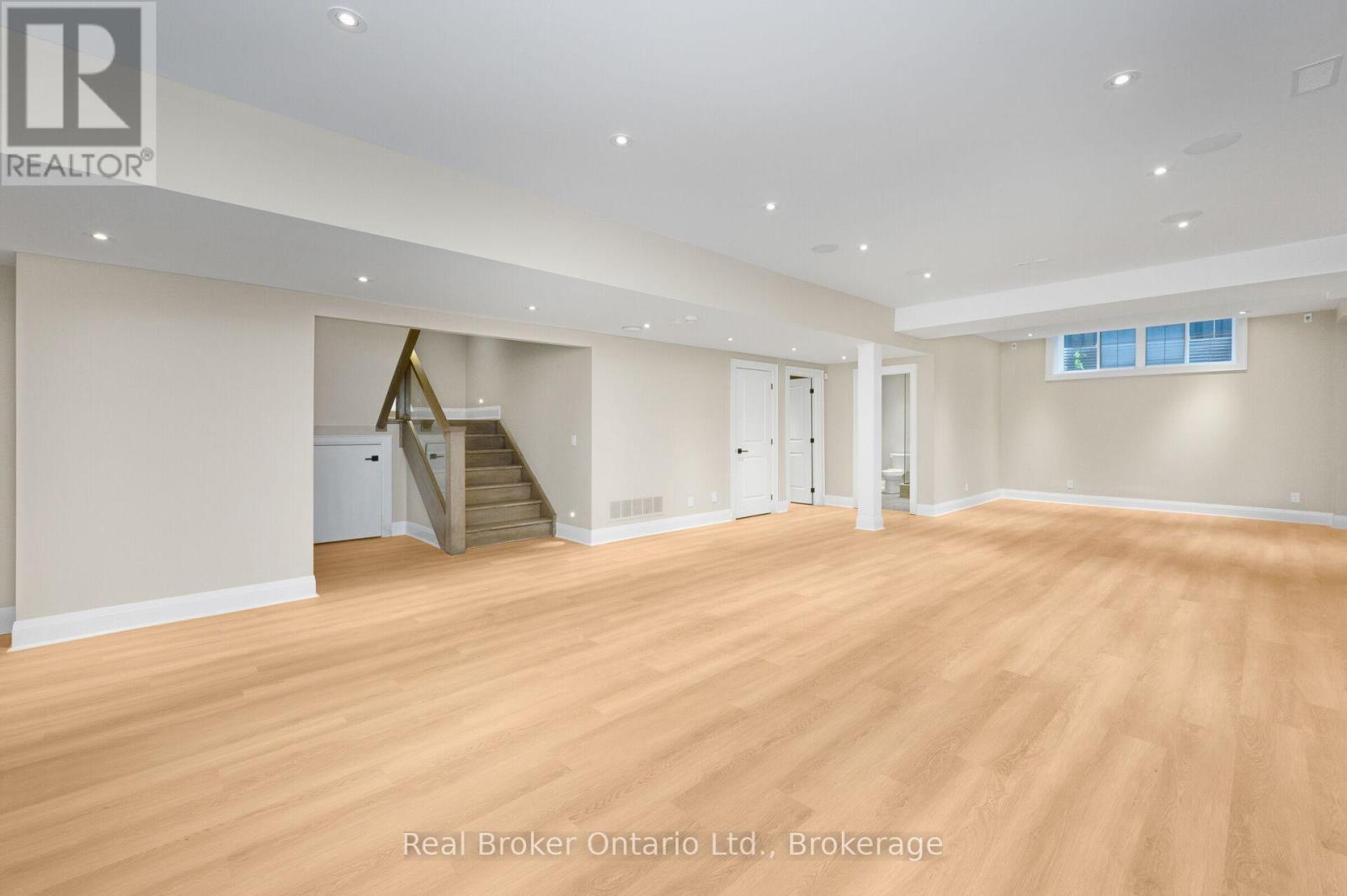 1247 Wood Place, Oakville, Ontario  L6L 2R4 - Photo 38 - W13056902