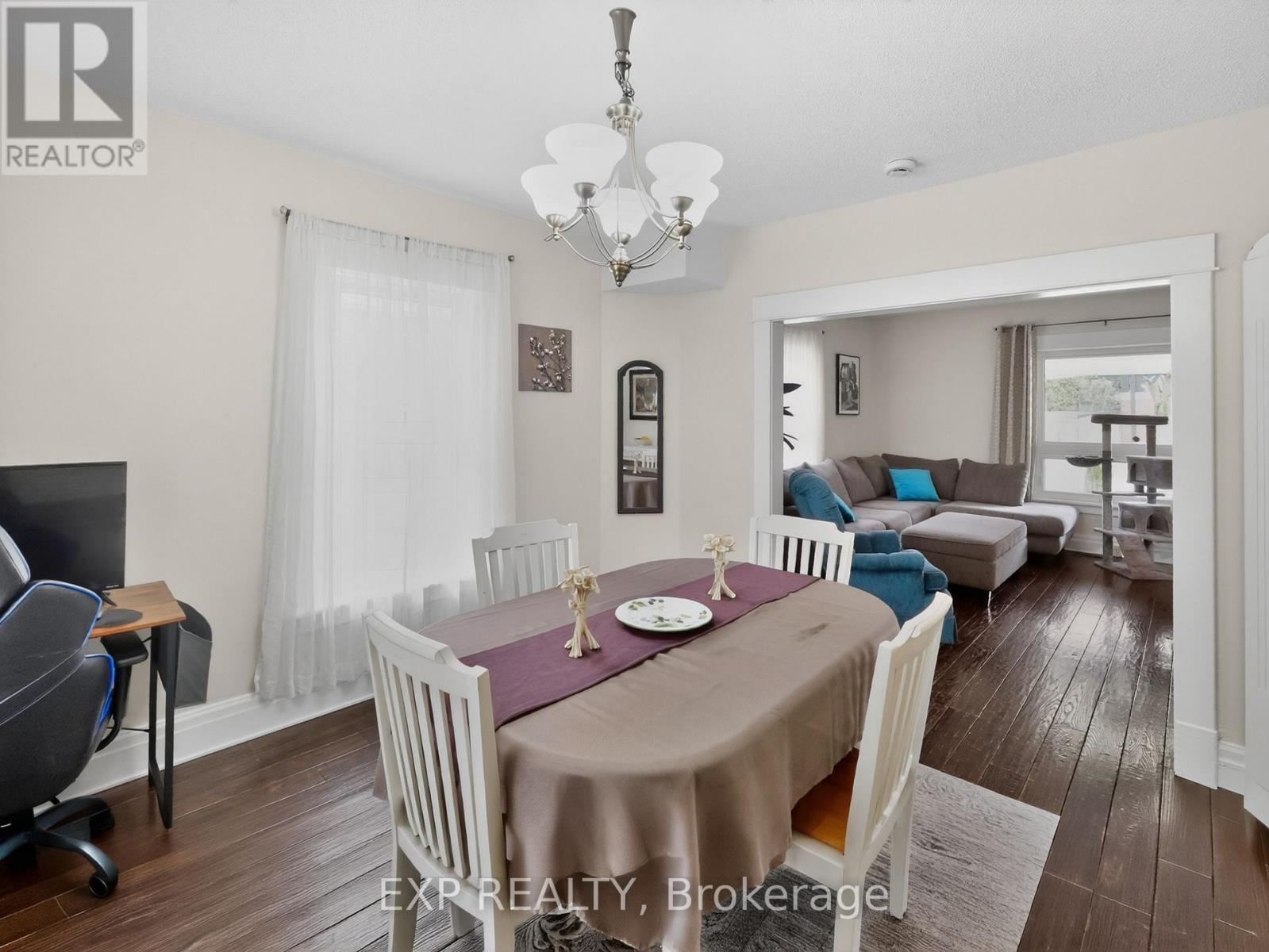 6328 Gore Street, Niagara Falls, Ontario  L2J 1X8 - Photo 10 - X13056638