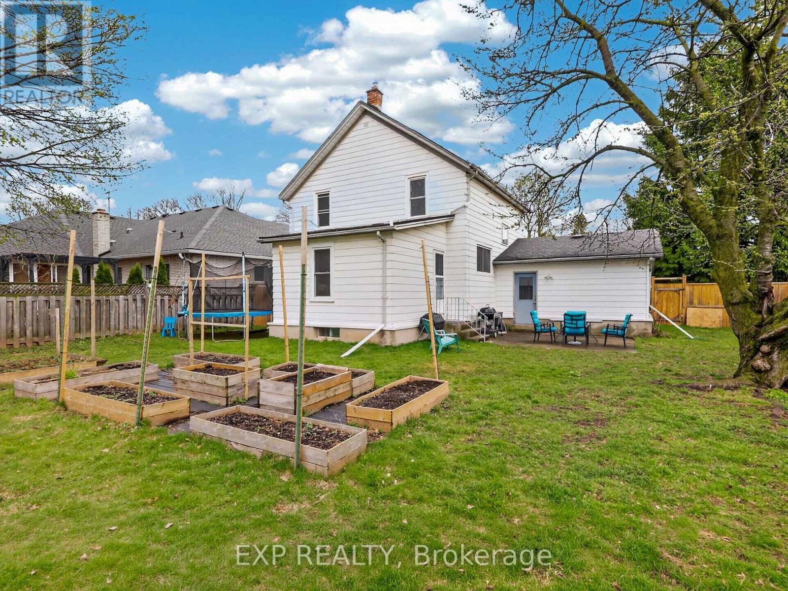 6328 Gore Street, Niagara Falls, Ontario  L2J 1X8 - Photo 41 - X13056638