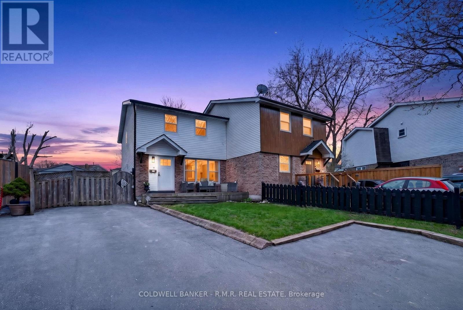 479 NEPTUNE COURT, Oshawa, Ontario