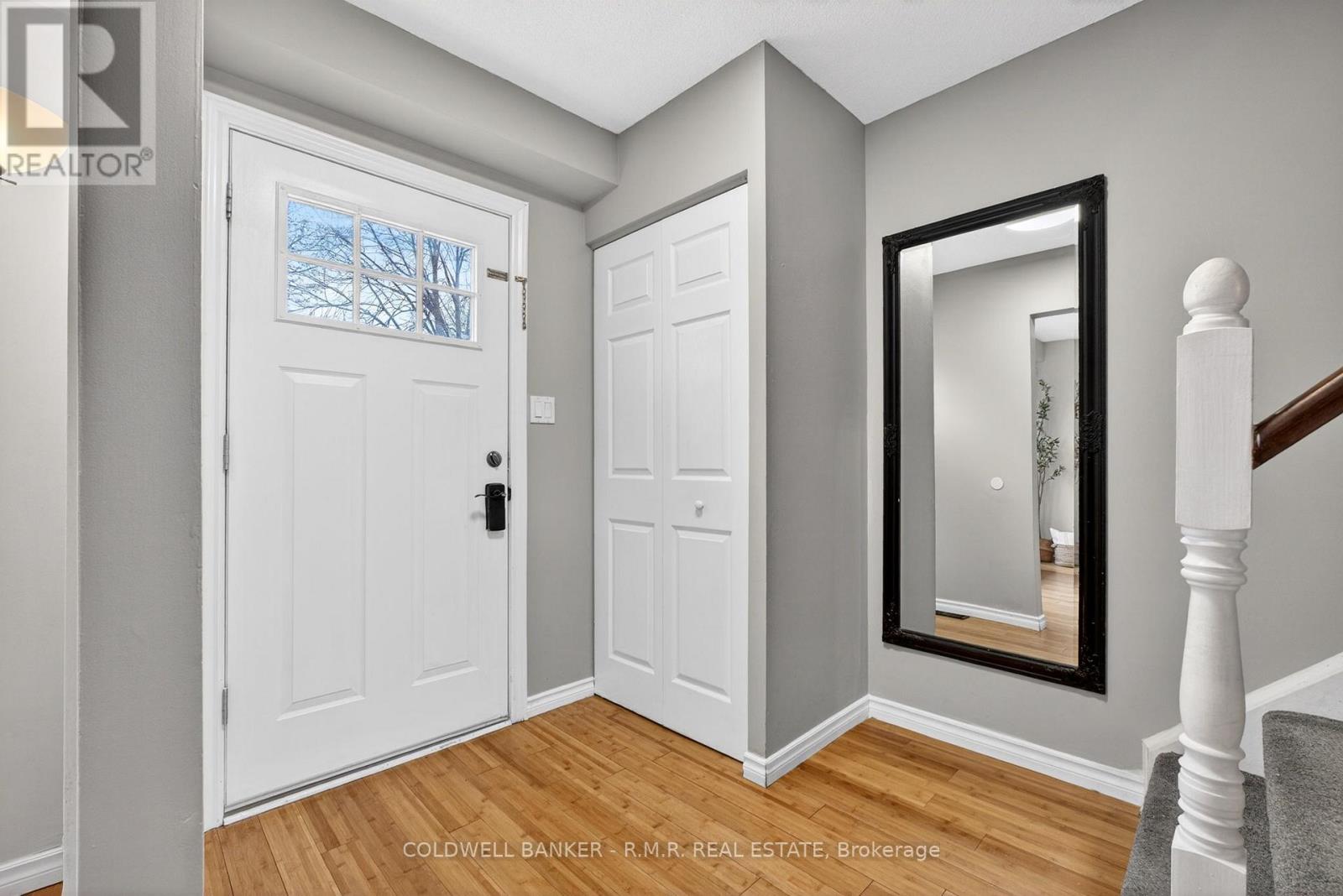 479 Neptune Court, Oshawa (Lakeview), Ontario  L1J 6C9 - Photo 8 - E13056868