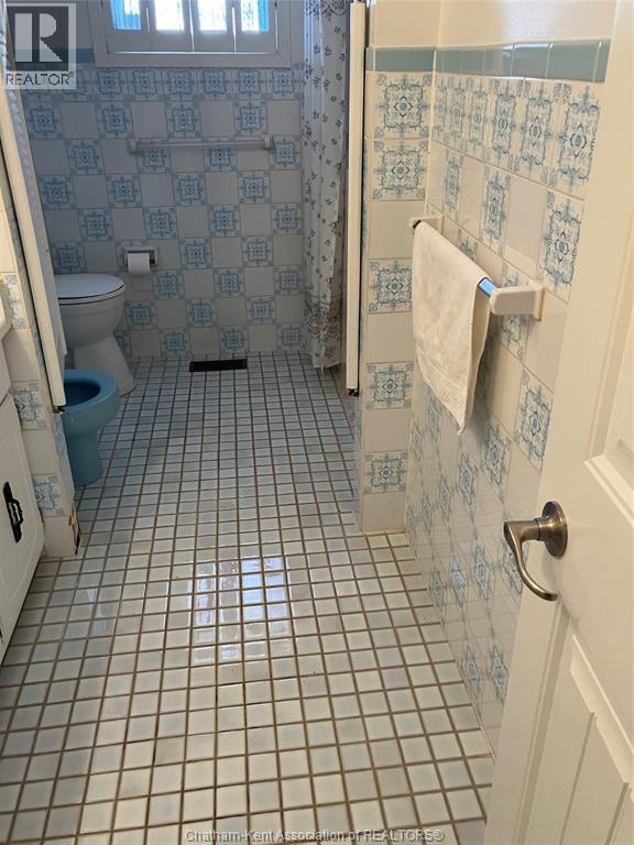 8 Regal Place, Chatham, Ontario  N7M 5P5 - Photo 10 - 25015755