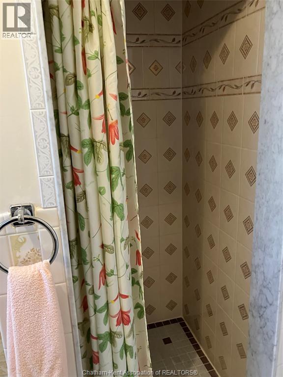 8 Regal Place, Chatham, Ontario  N7M 5P5 - Photo 24 - 25015755