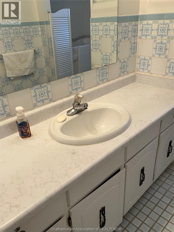 8 Regal Place, Chatham, Ontario  N7M 5P5 - Photo 11 - 25015755