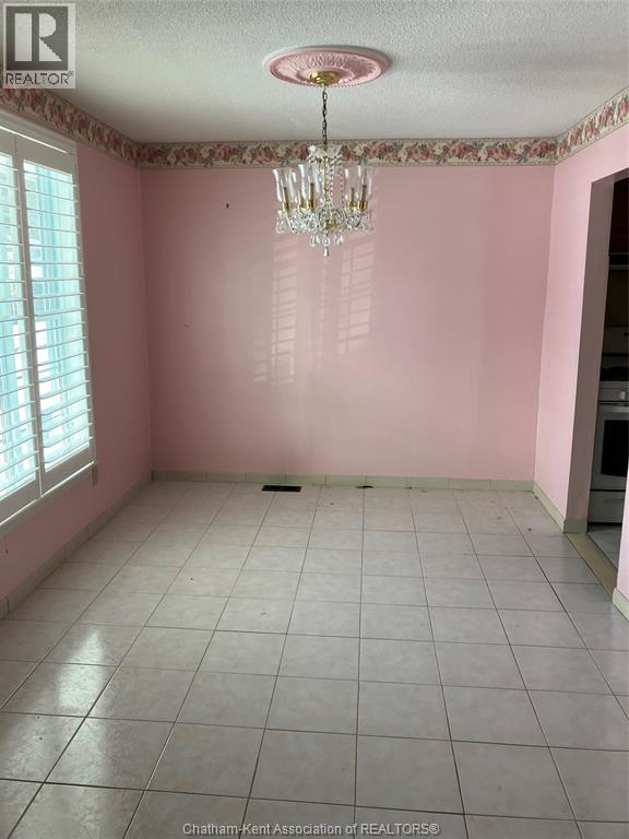 8 Regal Place, Chatham, Ontario  N7M 5P5 - Photo 25 - 25015755