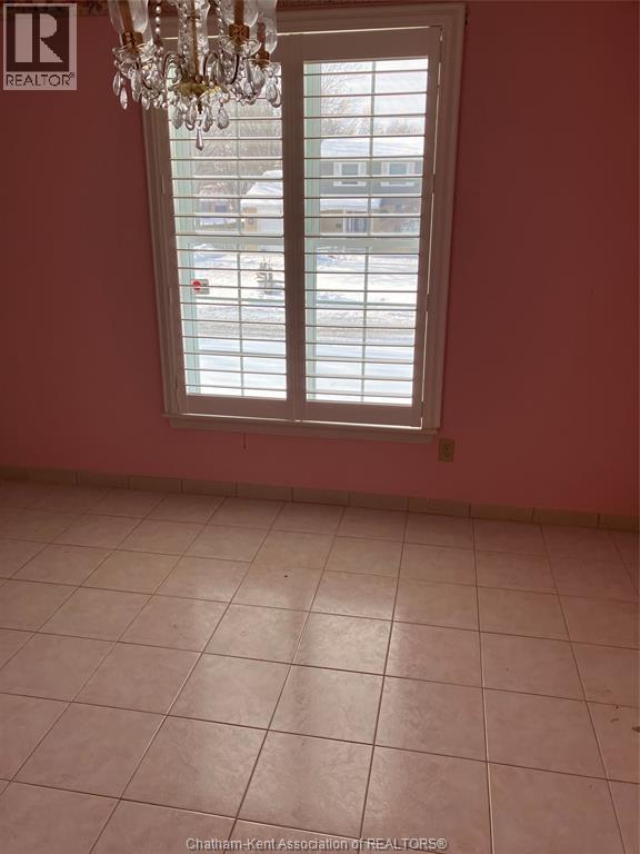 8 Regal Place, Chatham, Ontario  N7M 5P5 - Photo 26 - 25015755