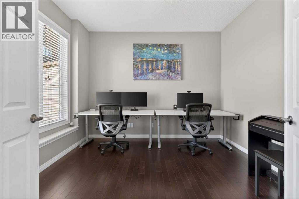 333 Viewpointe Terrace, Chestermere, Alberta  T1X 0T3 - Photo 3 - A2304362