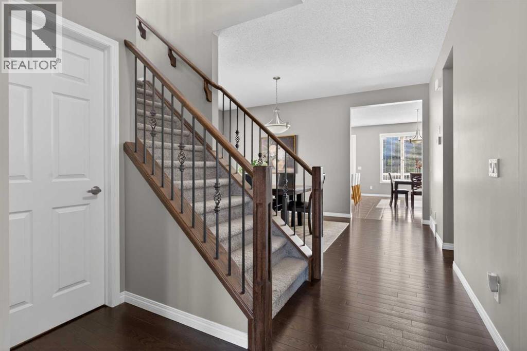 333 Viewpointe Terrace, Chestermere, Alberta  T1X 0T3 - Photo 2 - A2304362