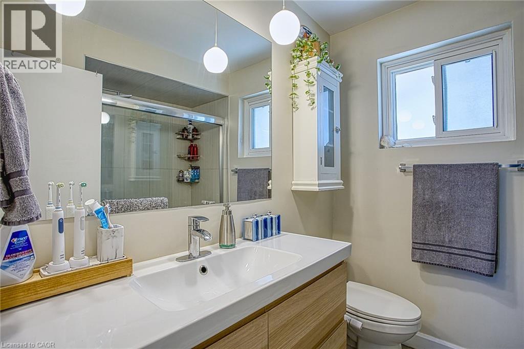 2387 Cyprus Avenue, Burlington, Ontario  L7P 1G5 - Photo 14 - 40825088