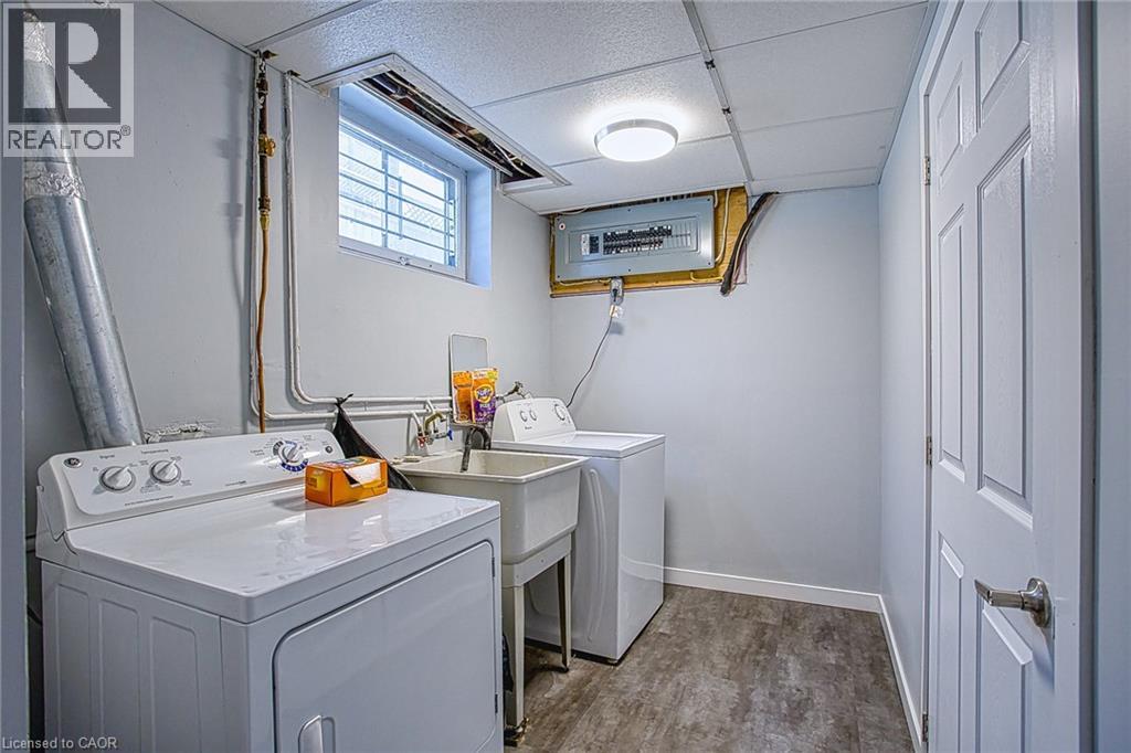 2387 Cyprus Avenue, Burlington, Ontario  L7P 1G5 - Photo 18 - 40825088