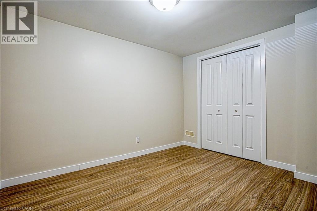 2387 Cyprus Avenue, Burlington, Ontario  L7P 1G5 - Photo 32 - 40825088