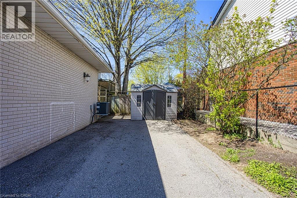 2387 Cyprus Avenue, Burlington, Ontario  L7P 1G5 - Photo 33 - 40825088